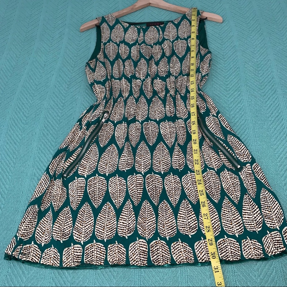 Tenki Dress - Picture 6 of 9